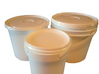 Bygarski's Honey Farm three, five, and seven kilogram containers